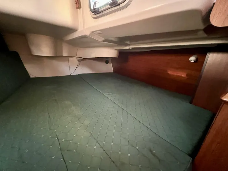 Slide: The Image of Jeanneau Sun Odyssey 35 2005 - 4635229