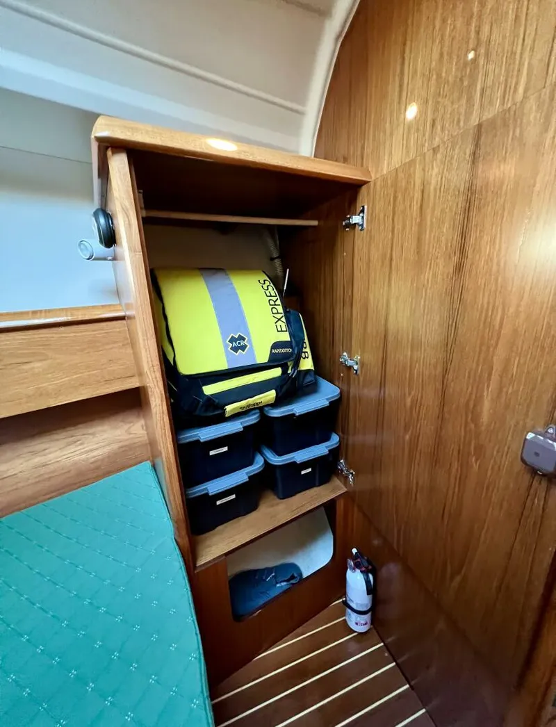 Slide: The Image of Jeanneau Sun Odyssey 35 2005 - 4635265