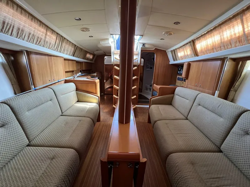 Slide: The Image of Moody 38-2 Sloop 2002 - 4635320