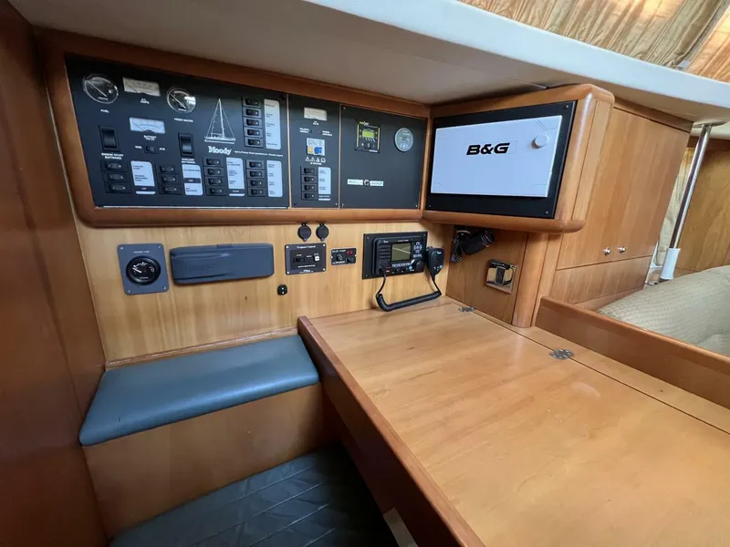 Slide: The Image of Moody 38-2 Sloop 2002 - 4635323