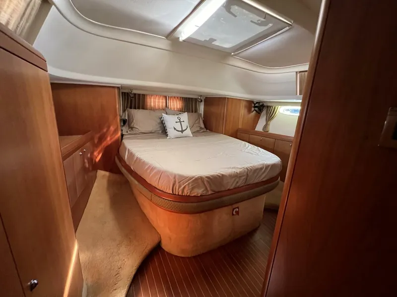 Slide: The Image of Moody 38-2 Sloop 2002 - 4635327