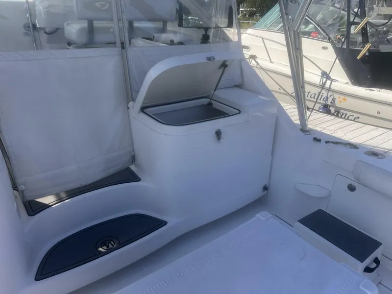 Slide: The Image of Cockpit Fridge - 4637814