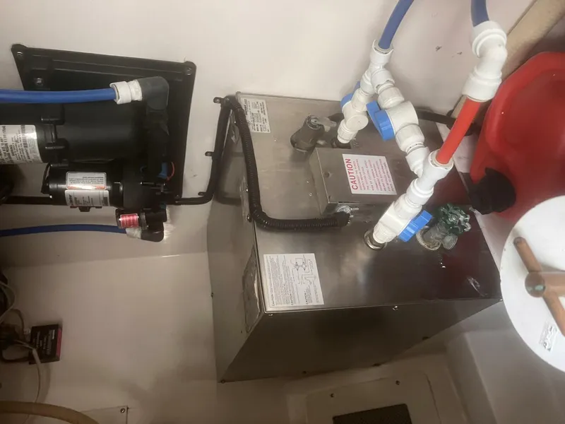 Slide: The Image of Hot Water Heater - 4637871