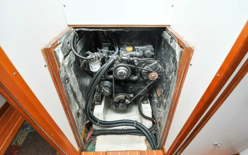 Slide: The Image of J/42 - Canty - Engine Room - 4641088