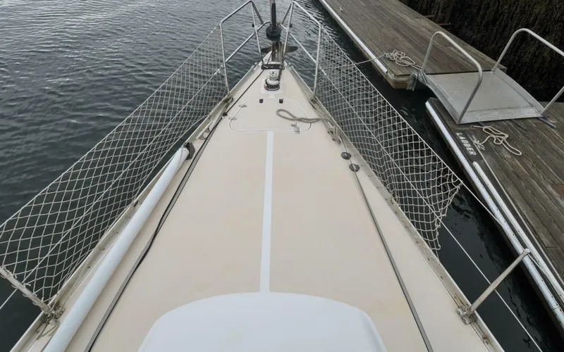Slide: The Image of J/42 - Canty - Foredeck - 4638879