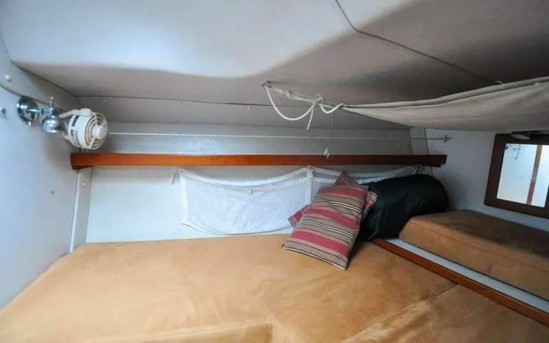 Slide: The Image of J/42 - Canty - Forward Cabin - 4638967