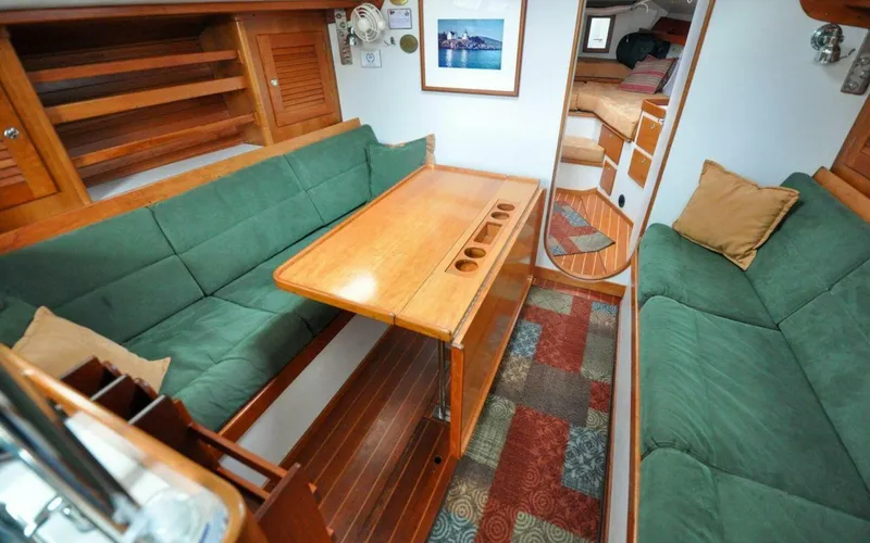 Slide: The Image of J/42 - Canty - Salon - Table - 4638911