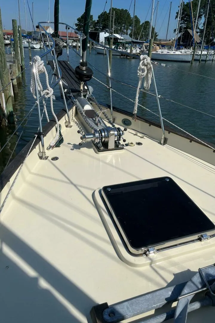 Slide: The Image of Alajuela Yacht Corp 38 1974 - 4639329