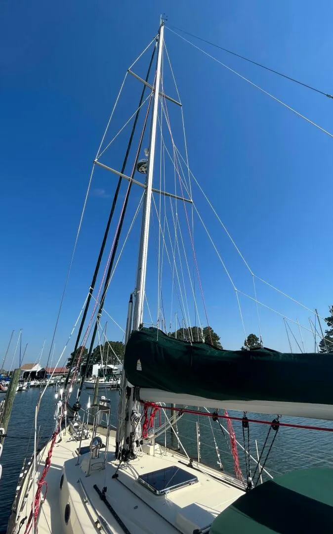 Slide: The Image of Alajuela Yacht Corp 38 1974 - 4639343