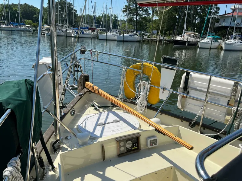 Slide: The Image of Alajuela Yacht Corp 38 1974 - 4639351