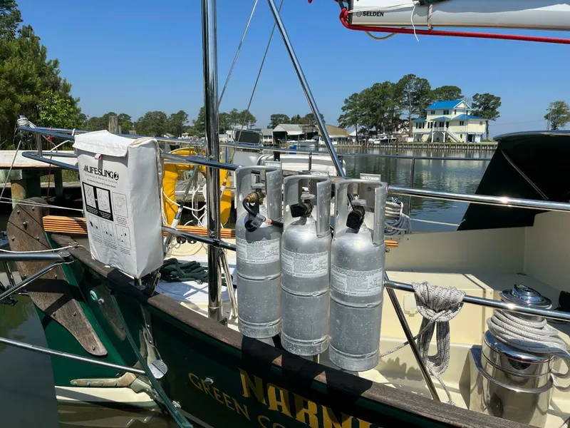 Slide: The Image of Alajuela Yacht Corp 38 1974 - 4639360