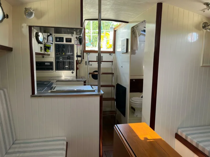 Slide: The Image of Alajuela Yacht Corp 38 1974 - 4639407