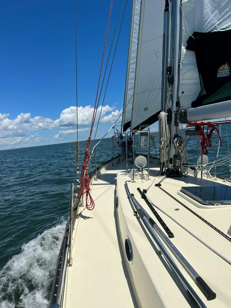 Slide: The Image of Alajuela Yacht Corp 38 1974 - 4639313