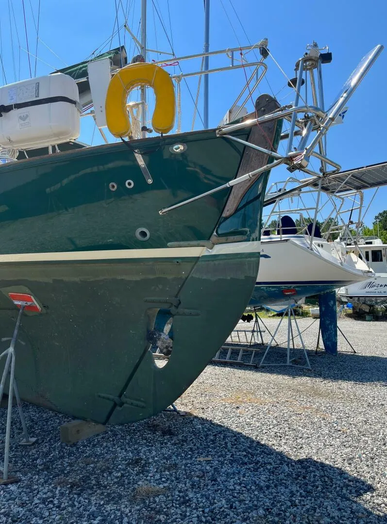 Slide: The Image of Alajuela Yacht Corp 38 1974 - 4639451