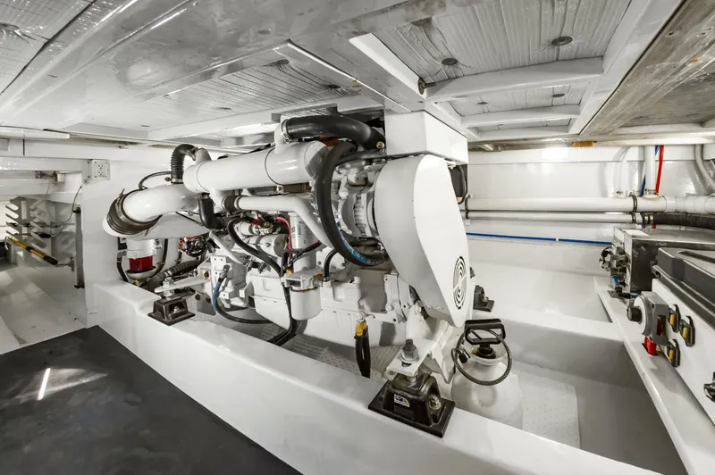 Slide: The Image of Custom Carolina 43 Blackwell Convertible 1994 - 4639470