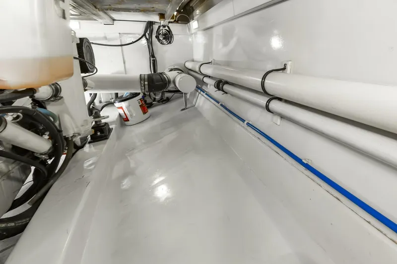 Slide: The Image of Custom Carolina 43 Blackwell Convertible 1994 - 4639497