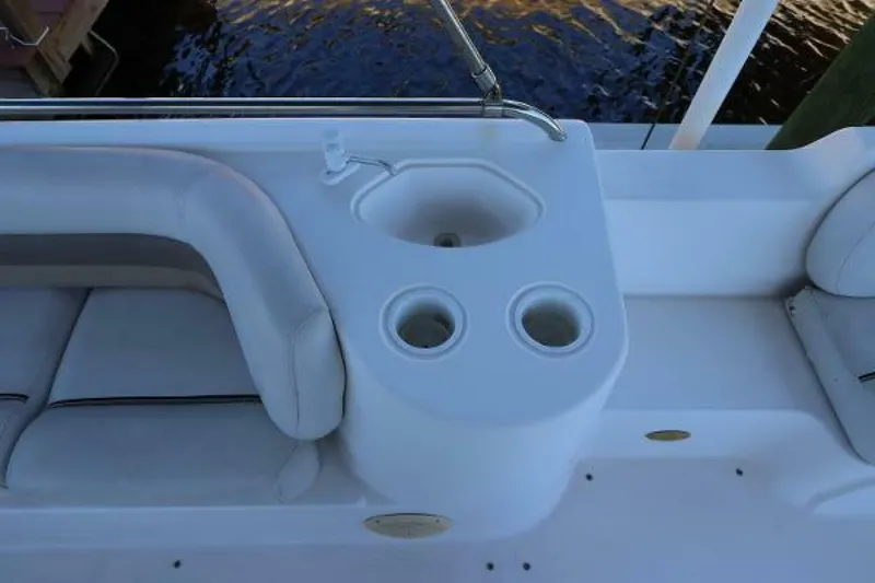 Slide: The Image of Hurricane FunDeck GS 201 OB 2005 - 4640494