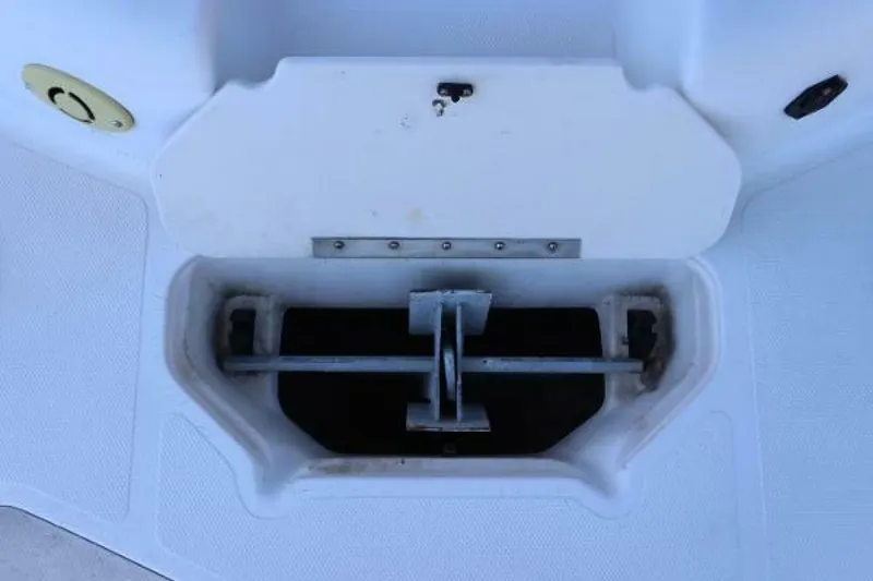 Slide: The Image of Hurricane FunDeck GS 201 OB 2005 - 4640501