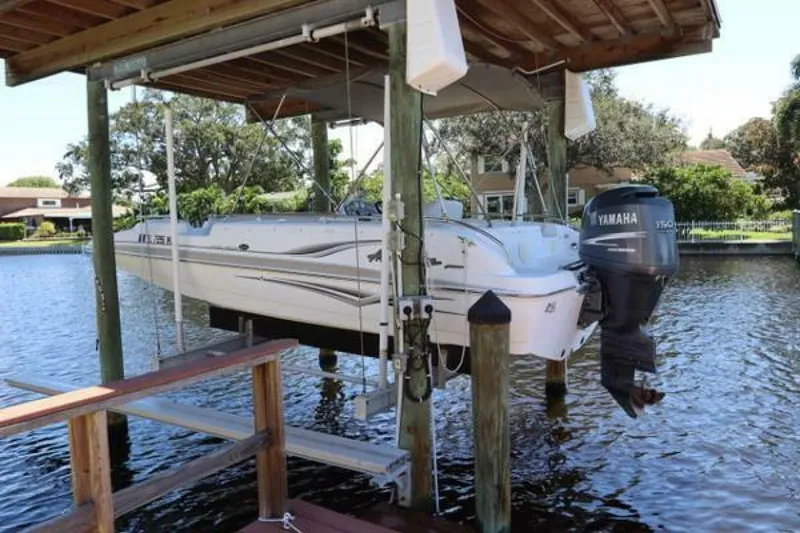 Slide: The Image of Hurricane FunDeck GS 201 OB 2005 - 4640486