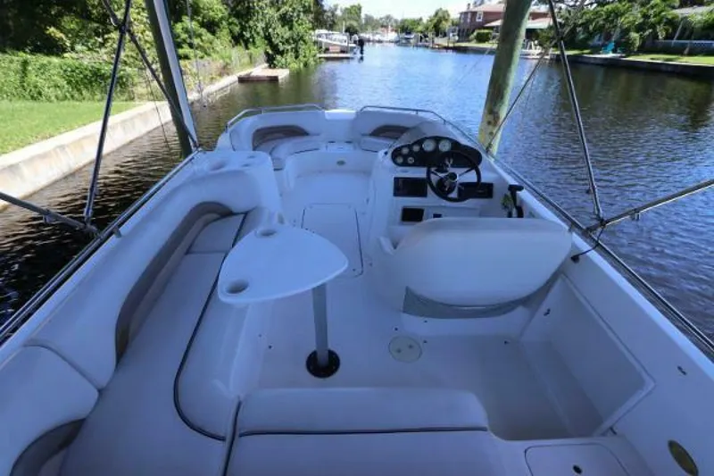 Slide: The Image of Hurricane FunDeck GS 201 OB 2005 - 4640490