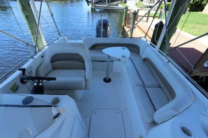 Slide: The Image of Hurricane FunDeck GS 201 OB 2005 - 4640492