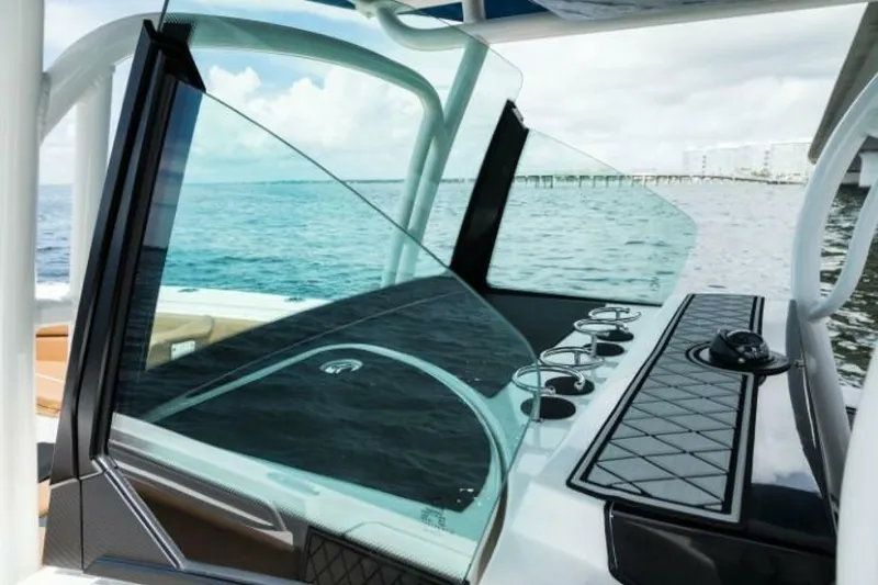 Slide: The Image of Wellcraft 302 Fisherman 2025 - 4640519