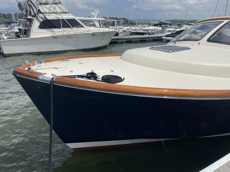 Slide: The Image of Hinckley Yachts Talaria 38 2012 - 4640665