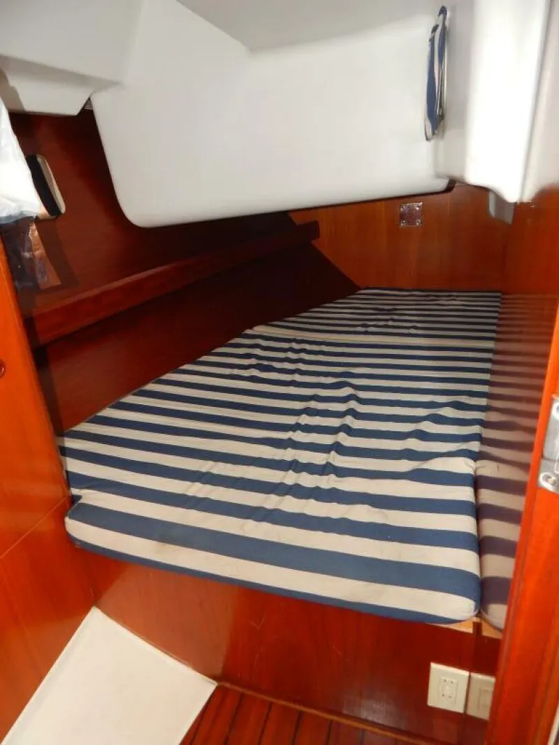 Slide: The Image of Beneteau Oceanis 361 Clipper 2001 - 4697512