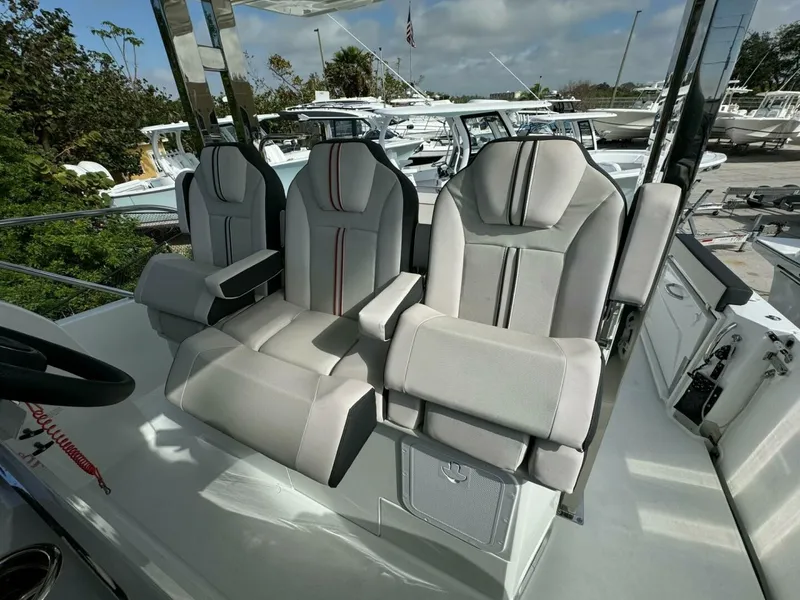 Slide: The Image of Jeanneau 10.5 Walk 2024 - 5040458