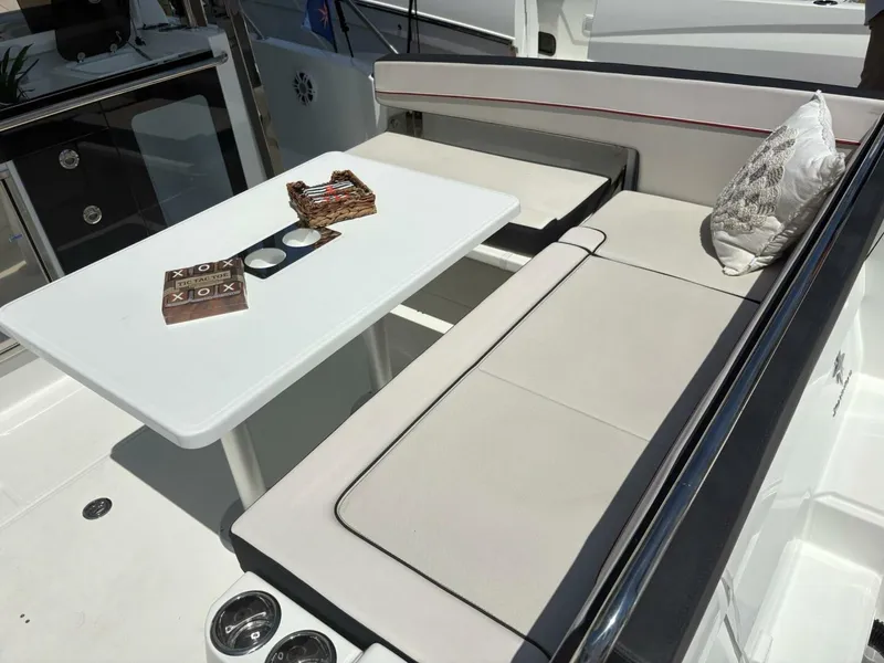 Slide: The Image of Jeanneau 10.5 Walk 2024 - 5283855