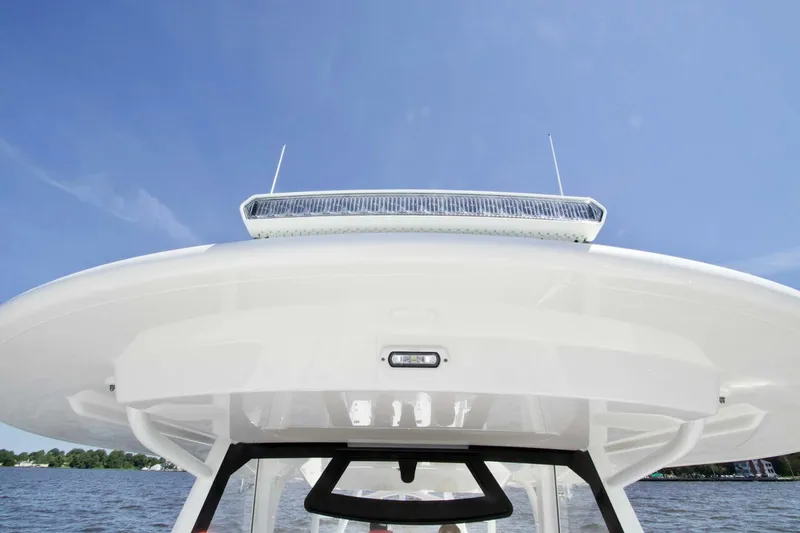 Slide: The Image of Regulator Marine 41 CC 2025 - 4642166