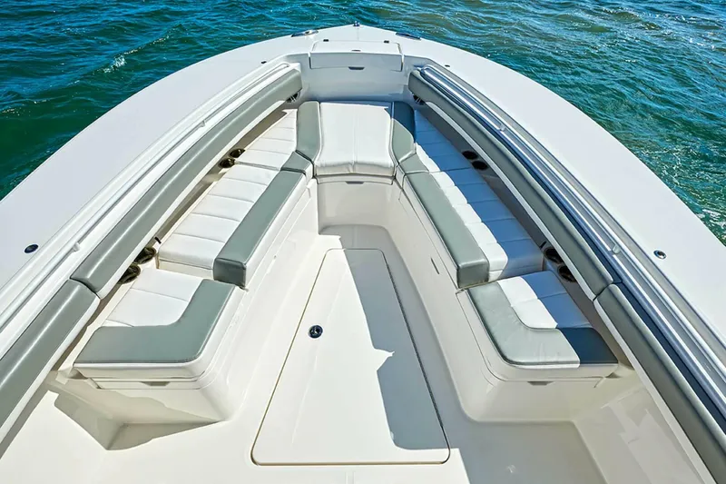 Slide: The Image of Regulator Marine 28cc 2026 - 4642651