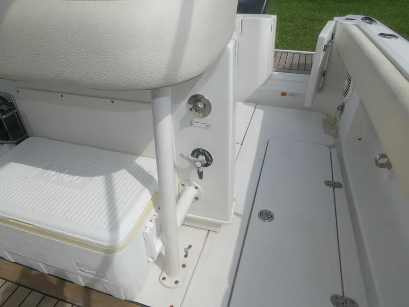 Slide: The Image of Chris-Craft Catalina 23 2008 - 4643500