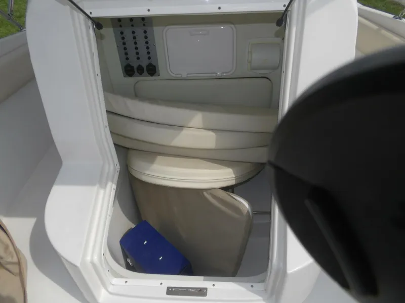 Slide: The Image of Chris-Craft Catalina 23 2008 - 4643504