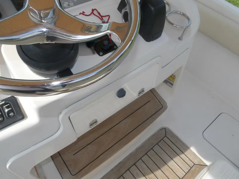 Slide: The Image of Chris-Craft Catalina 23 2008 - 4643516