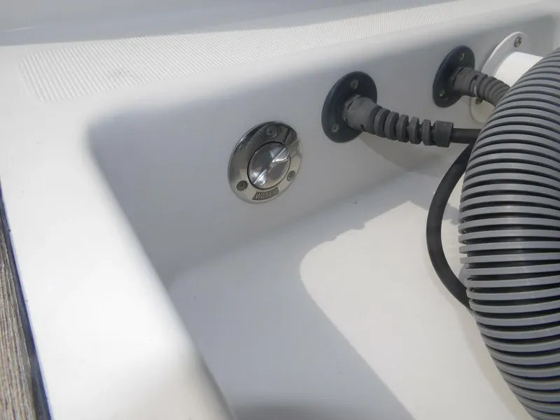 Slide: The Image of Chris-Craft Catalina 23 2008 - 4643488