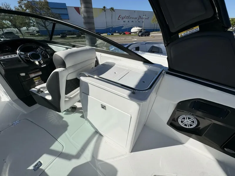 Slide: The Image of Monterey 255ss 2024 - 5116452