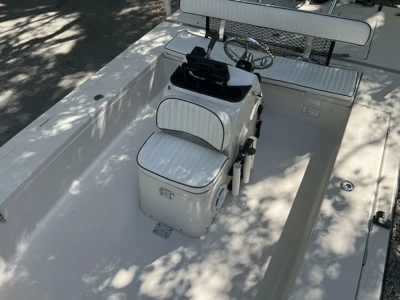 Slide: The Image of Hewes 21 2001 - 4644049