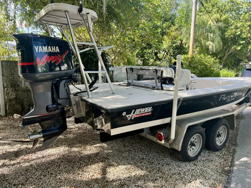 Slide: The Image of Hewes 21 2001 - 4644065