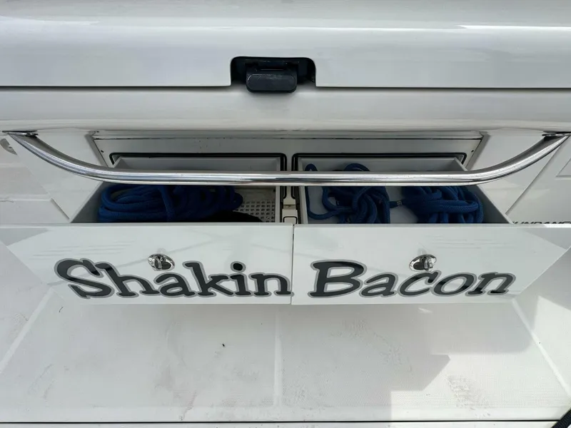 Slide: The Image of Sea Ray Sundancer 400 2018 - 4644284