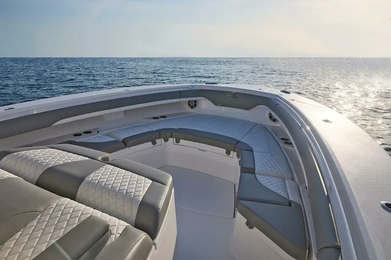 Slide: The Image of Regulator Marine 37 2026 - 4644914