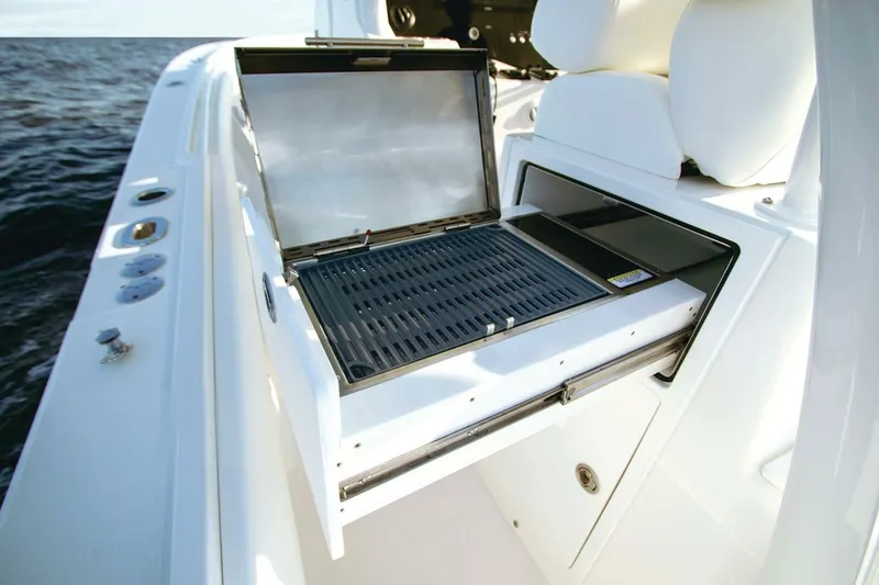 Slide: The Image of Regulator Marine 37 2026 - 4644932