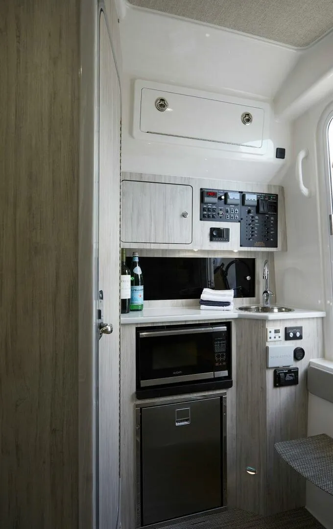 Slide: The Image of Regulator Marine 37 2026 - 4644937