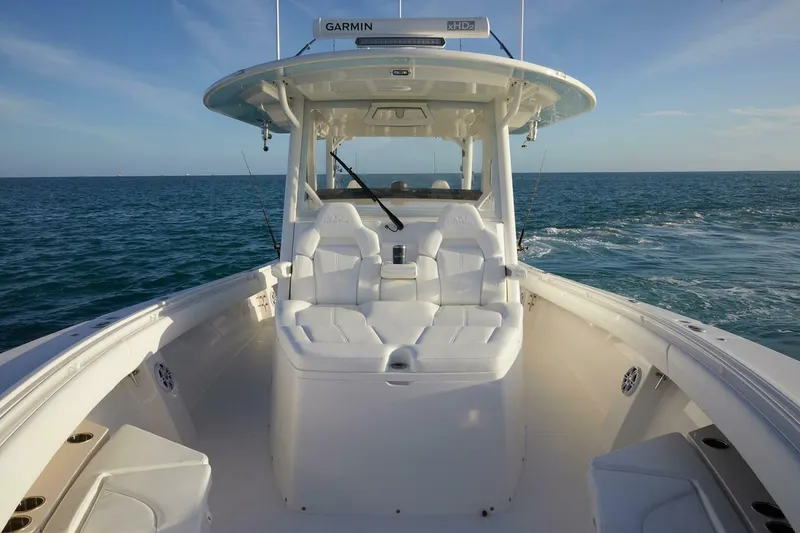 Slide: The Image of Regulator Marine 37 2026 - 4644950