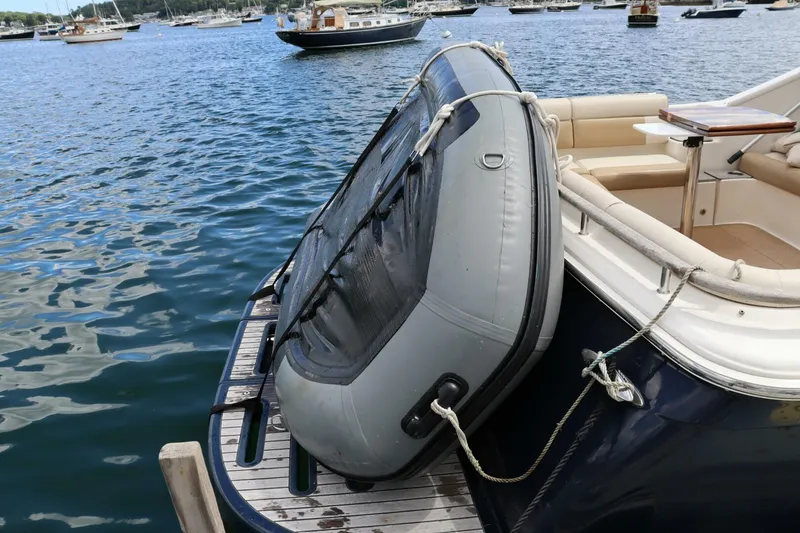 Slide: The Image of Tiara 3100 Coronet 2012 - 4648712