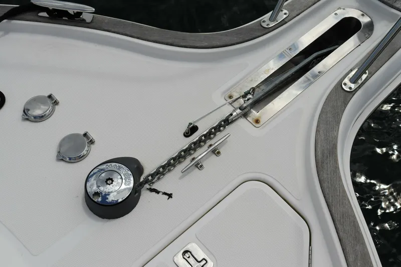 Slide: The Image of Tiara 3100 Coronet 2012 - 4648749