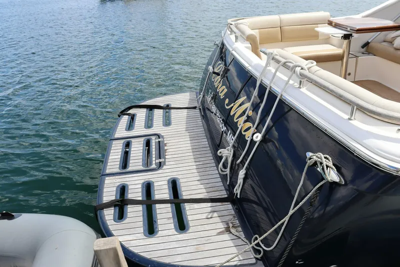 Slide: The Image of Tiara 3100 Coronet 2012 - 4648762