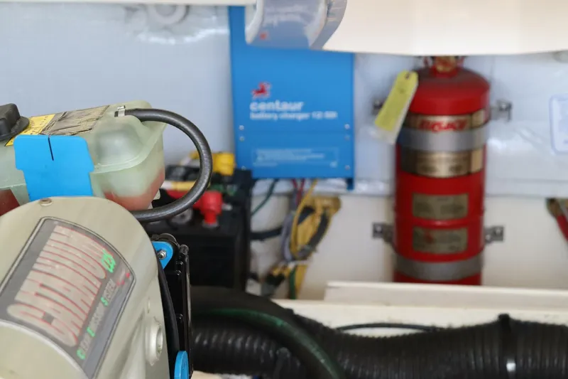 Slide: The Image of Tiara 3100 Coronet 2012 - 4648785