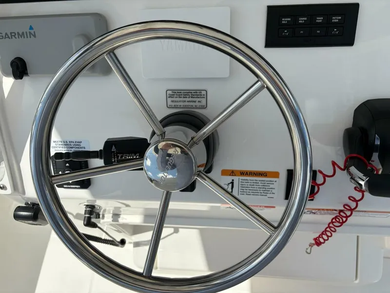 Slide: The Image of Regulator Marine 26xo 2025 - 5283275