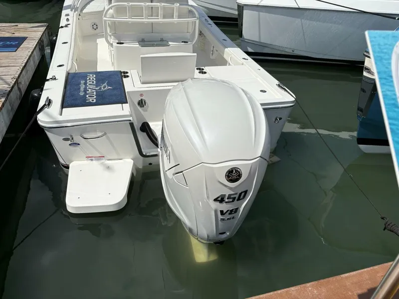 Slide: The Image of Regulator Marine 26xo 2025 - 5283263